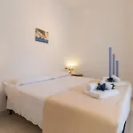 Pearl Apartment