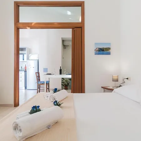 Pearl Apartment
