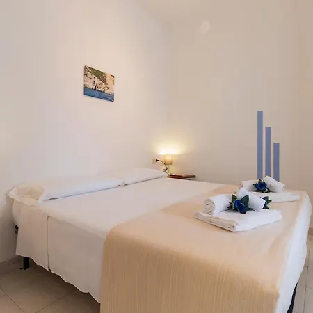 Pearl Apartment